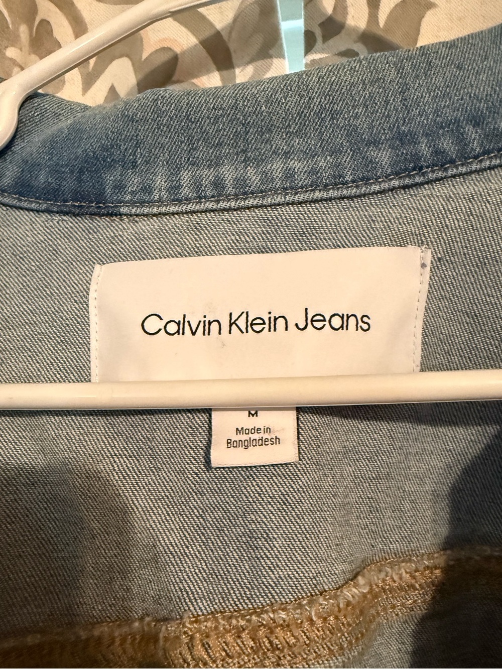 Calvin Klein Jeans | Light Blue Denim Jacket 🧥✨ Size M - Picture 3 of 3